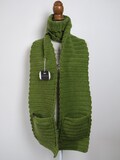 Large green wool scarf with pocket