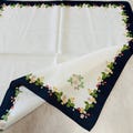 WEDGWOOD Vintage Handkerchief 19 x 19 inches