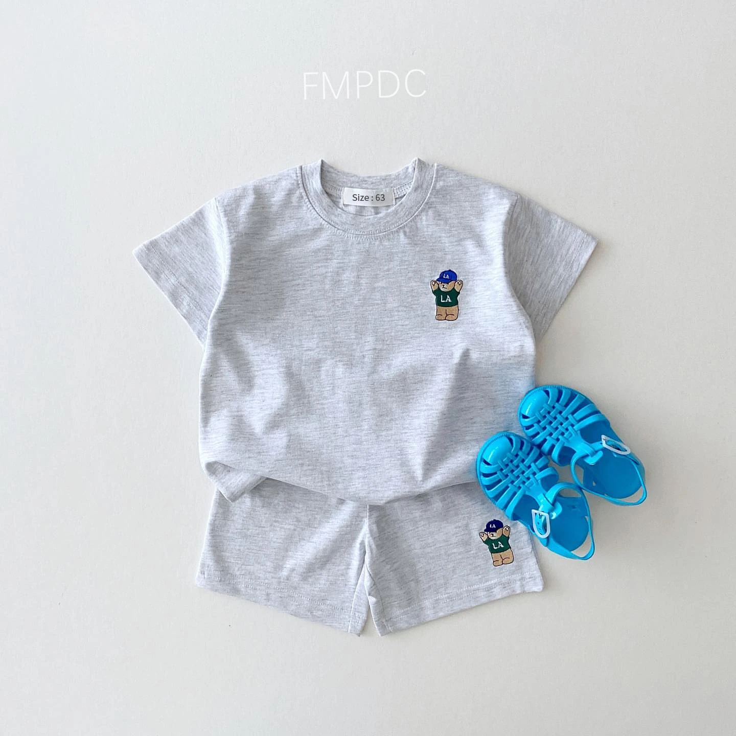 2023 summer korea baby boys suit embroidered bear badge tees t shirts+loose shorts girls 2pcs casul infant sets toddler clothes 2023 summer korea baby boys suit embroidered bear badge tees t shirts+loose shorts girls 2pcs casul infant sets toddler clothes